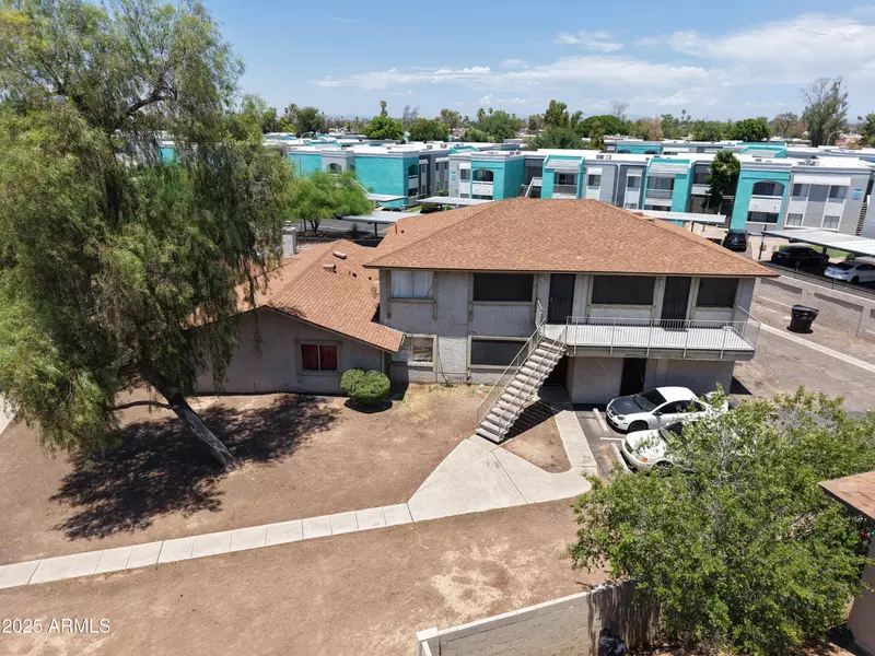3364 W HARMONT Drive, Phoenix, AZ 85051