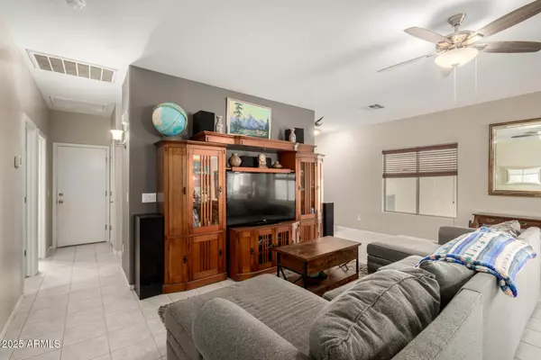 San Tan Valley, AZ 85143,189 E SHAWNEE Road