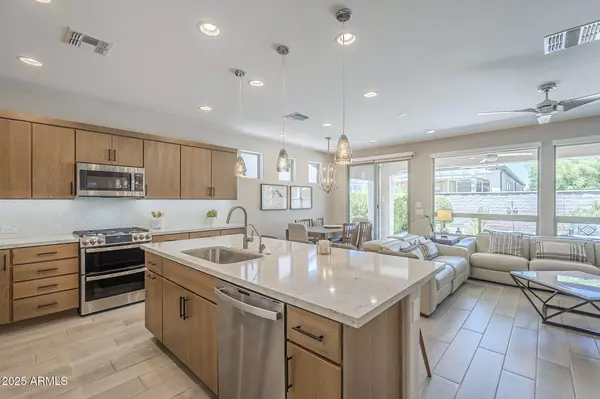 Queen Creek, AZ 85140,758 E FARMERS Lane