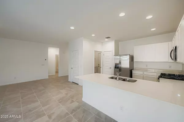 Goodyear, AZ 85338,15612 W WILLIAMS Street