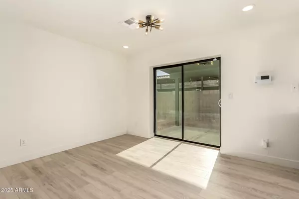Phoenix, AZ 85040,2949 E WIER Avenue
