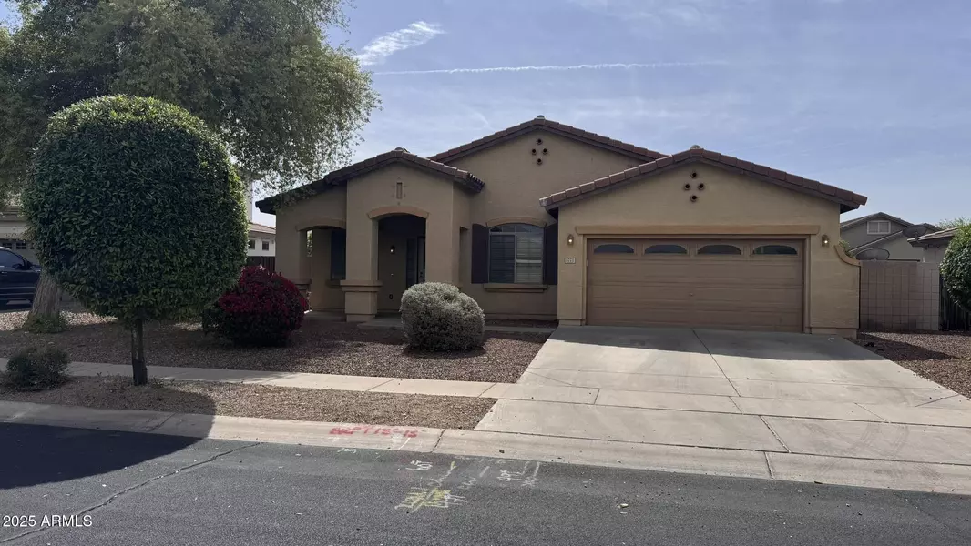 8771 W NICOLET Avenue, Glendale, AZ 85305