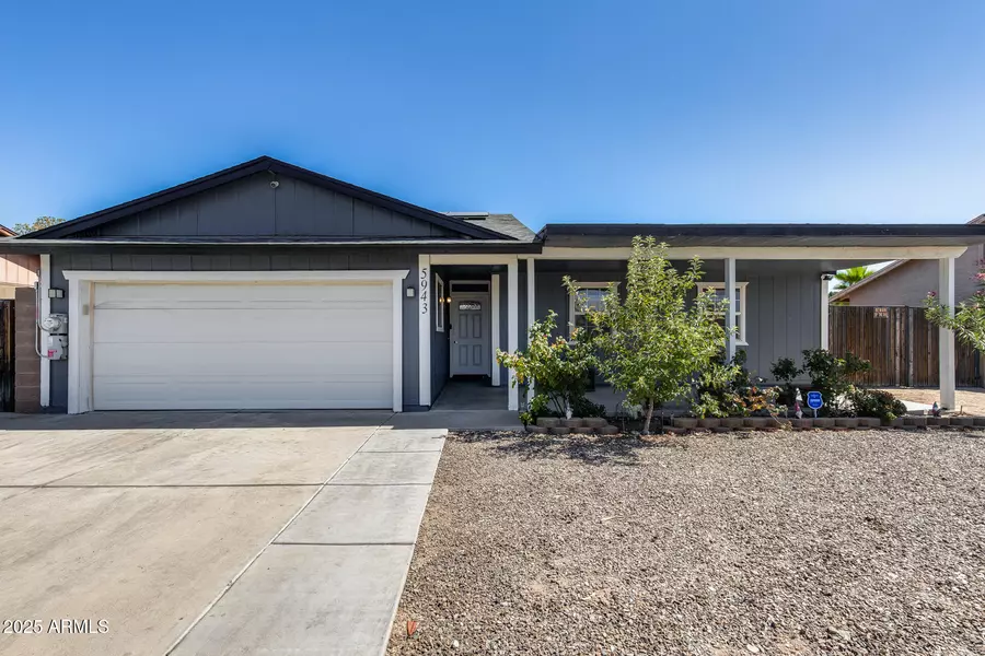 5943 W MONTE CRISTO Avenue, Glendale, AZ 85306