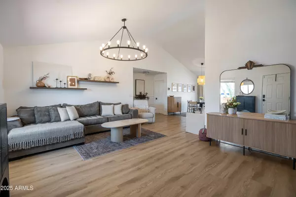 Peoria, AZ 85345,6914 W SUNNYSIDE Drive
