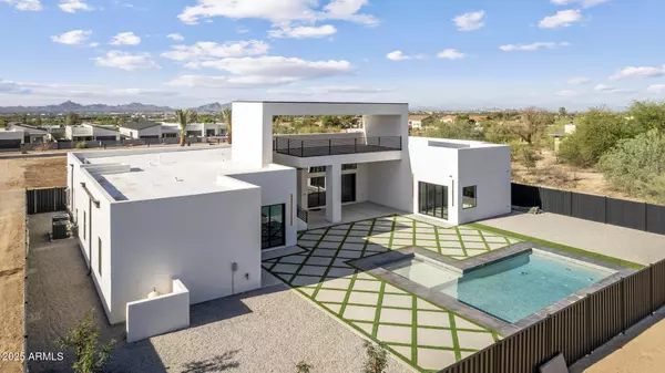 Phoenix, AZ 85042,2305 E SOUTH MOUNTAIN Avenue