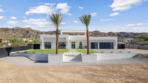 Phoenix, AZ 85042,2305 E SOUTH MOUNTAIN Avenue