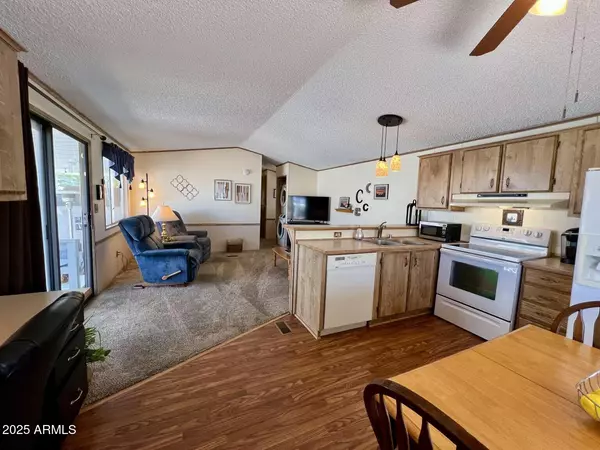 Mesa, AZ 85204,150 S Windsor -- #G100