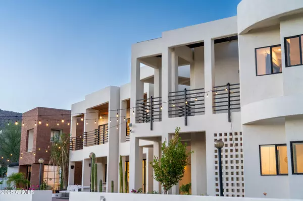 Phoenix, AZ 85044,3305 E CHEROKEE Street