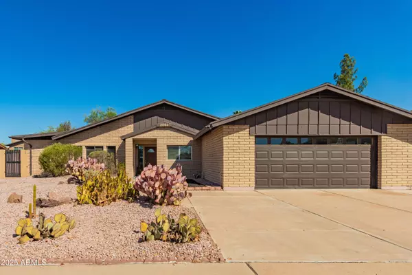 Mesa, AZ 85202,2061 S ROGERS Street