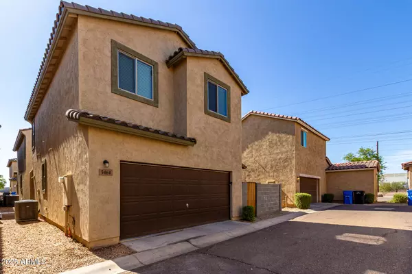 Phoenix, AZ 85043,5464 W FULTON Street