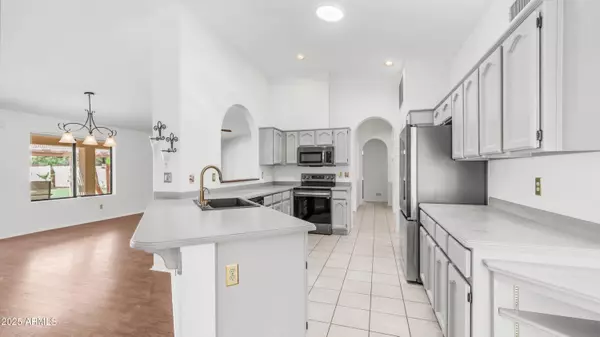 Sun Lakes, AZ 85248,10641 E COOPERS HAWK Drive