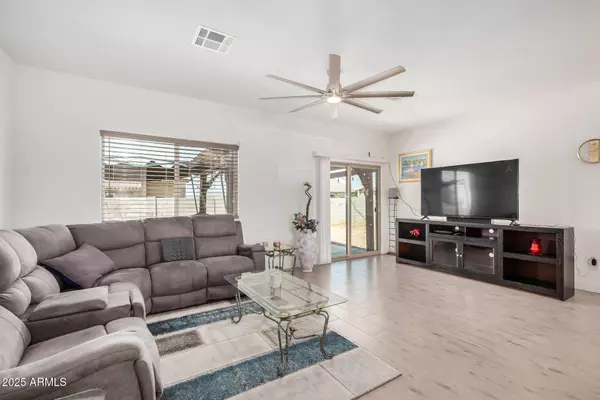 San Tan Valley, AZ 85140,5614 E RED BIRD Lane