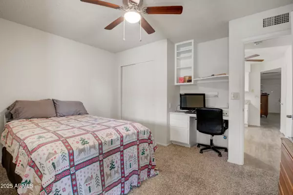 Mesa, AZ 85206,520 S GREENFIELD Road #26