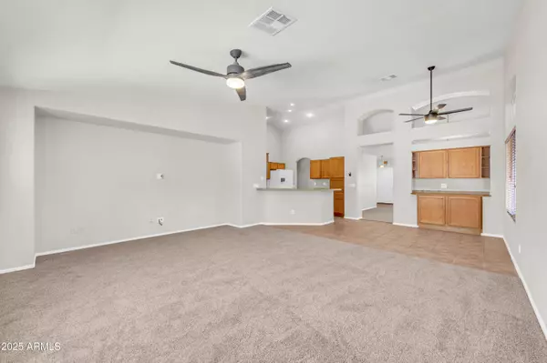 Chandler, AZ 85286,371 W MARLIN Place