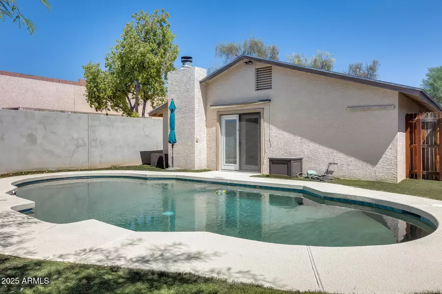 1771 W MARIPOSA Court, Chandler, AZ 85224
