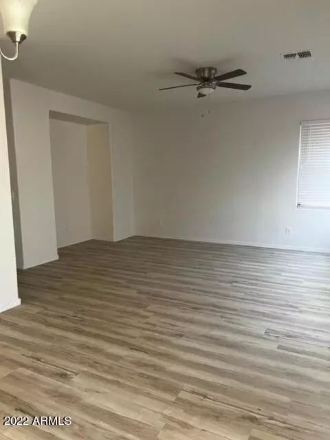 Gilbert, AZ 85295,1898 S FALCON Drive