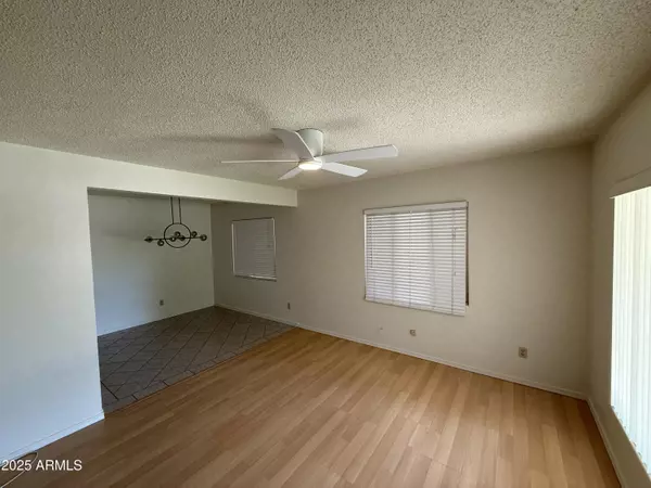 Phoenix, AZ 85020,7035 N 11TH Place