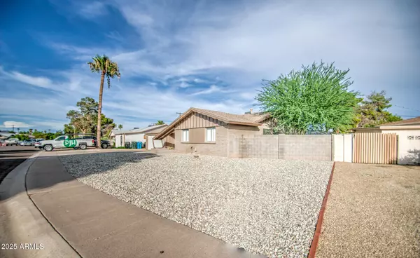 Phoenix, AZ 85051,7217 N 36TH Lane