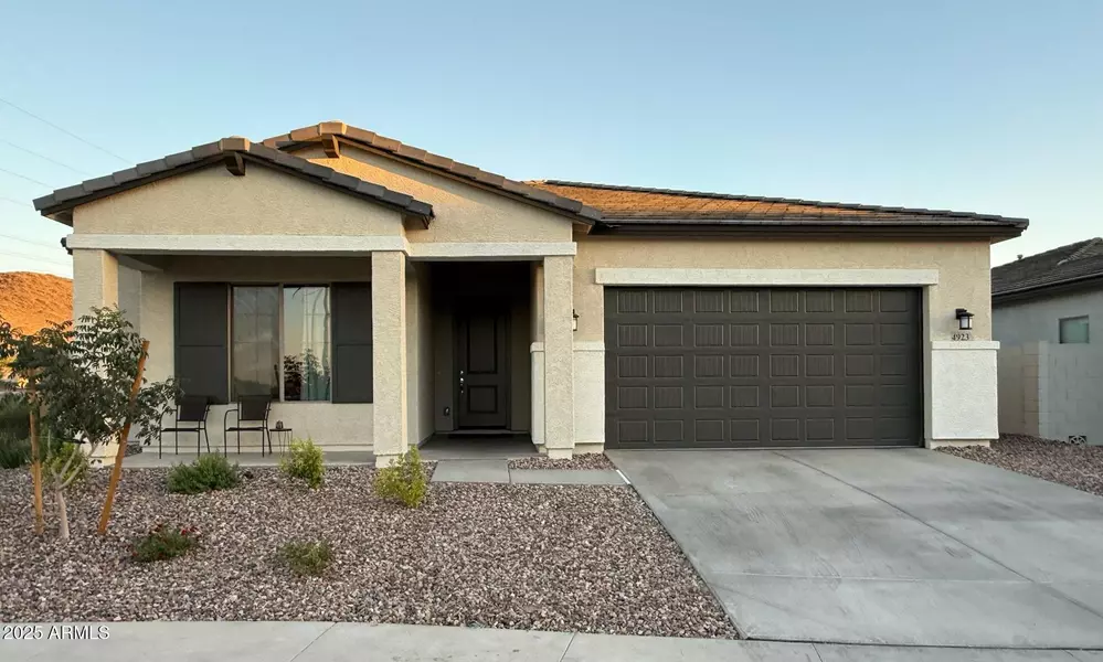 4923 W WEEPING WILLOW Way, Laveen, AZ 85339