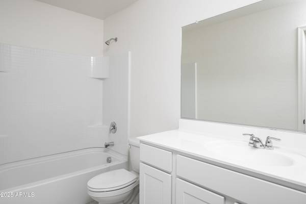 Waddell, AZ 85355,15516 W CORTE DEL SOL ESTE Drive
