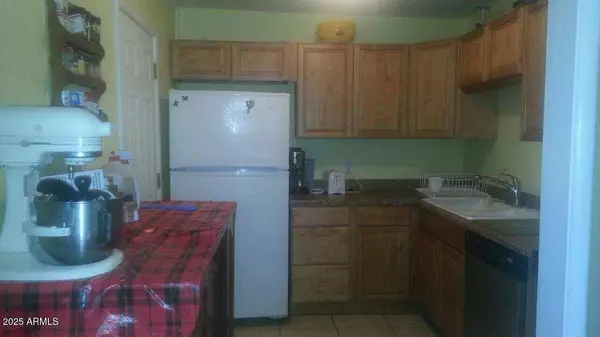 Phoenix, AZ 85014,4327 N 13th Place