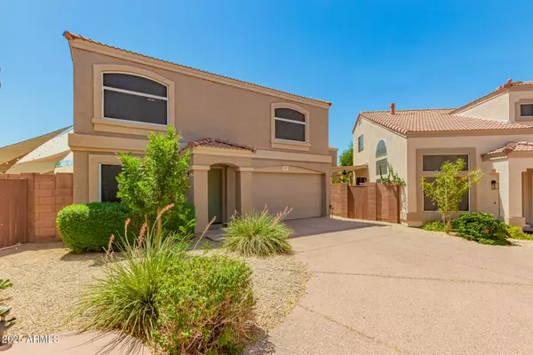Phoenix, AZ 85022,17606 N 17TH Place #1057