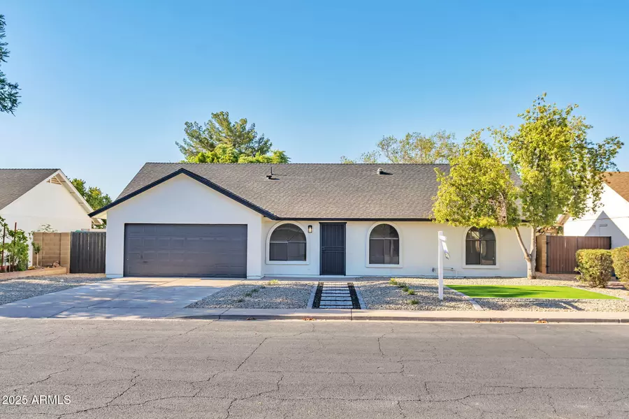 4036 E DOVER Street, Mesa, AZ 85205
