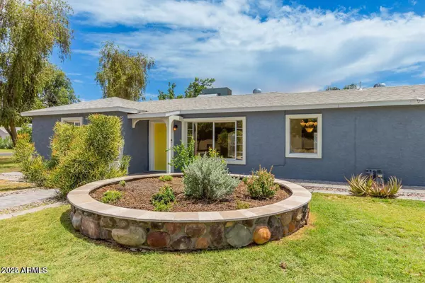Phoenix, AZ 85008,2441 E Edgemont Avenue