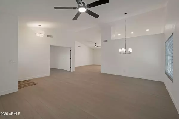 Gilbert, AZ 85234,914 N SAILORS Way