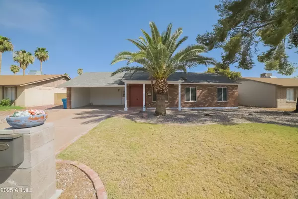 Phoenix, AZ 85051,3825 W BERYL Avenue