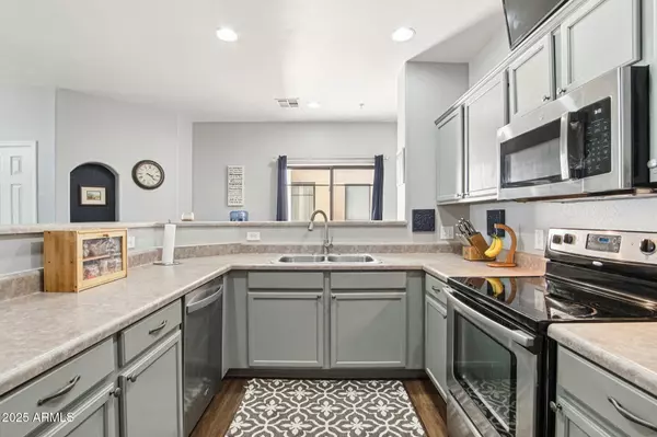 Glendale, AZ 85301,6770 N 47TH Avenue #2011