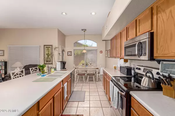 Gilbert, AZ 85233,745 W IVANHOE Street