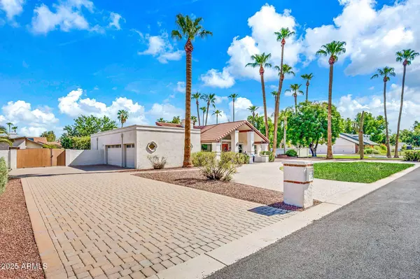 Gilbert, AZ 85296,548 E PALO VERDE Street