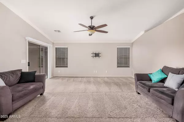 San Tan Valley, AZ 85144,3579 W GOLDMINE MOUNTAIN Drive