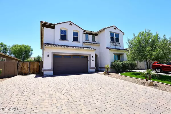 Gilbert, AZ 85297,907 E KNIGHTBRIDGE Way