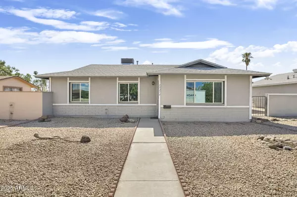 Phoenix, AZ 85053,15214 N 32ND Drive