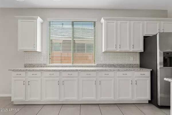 Queen Creek, AZ 85142,20471 E CARRIAGE Way