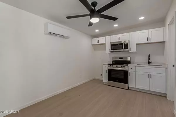 Chandler, AZ 85225,1340 N OREGON Street