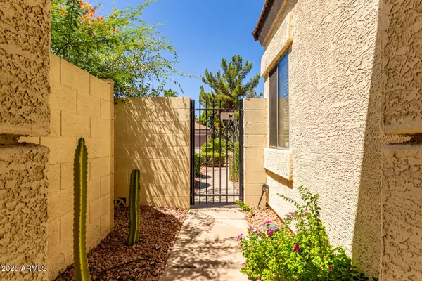 Phoenix, AZ 85042,3234 E MALDONADO Drive