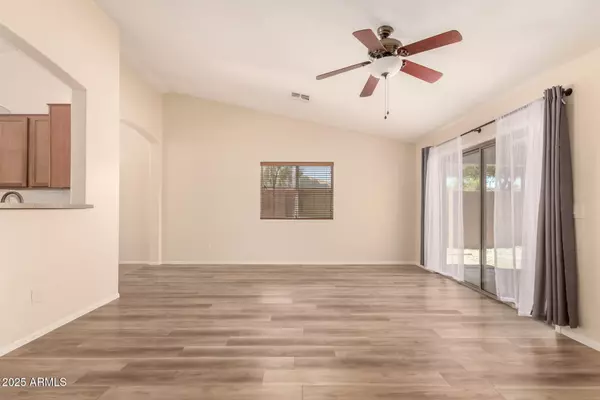 Buckeye, AZ 85326,3017 S 257TH Avenue