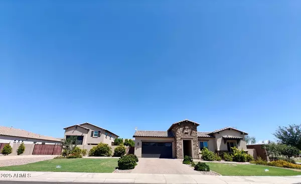 9144 W LOUISE Drive, Peoria, AZ 85383
