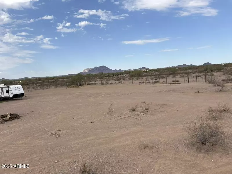 5629 N 415th Avenue #546, Tonopah, AZ 85354
