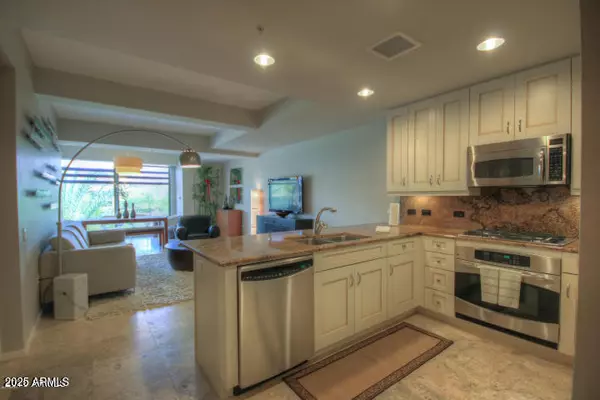 Scottsdale, AZ 85251,7161 E RANCHO VISTA Drive #4010