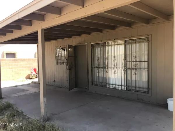 Glendale, AZ 85303,5238 N 74TH Drive
