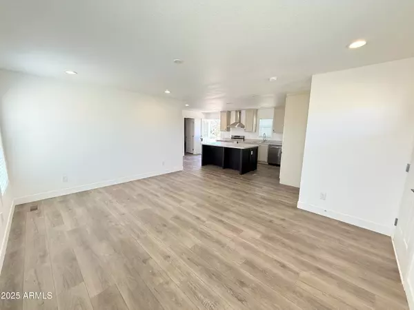 Eloy, AZ 85131,3165 W COLUSA Drive