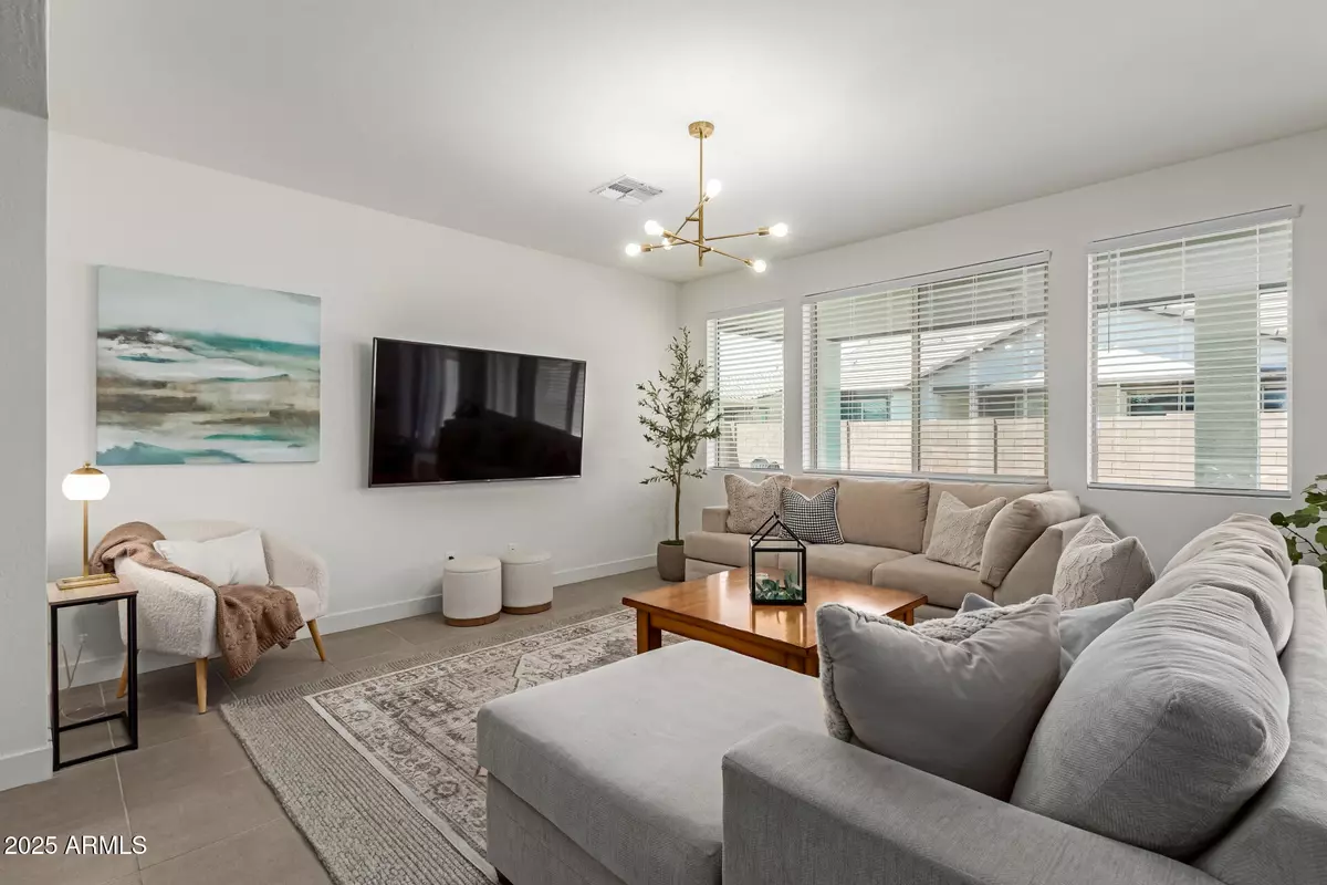 Queen Creek, AZ 85142,22876 E VIA DEL SOL --