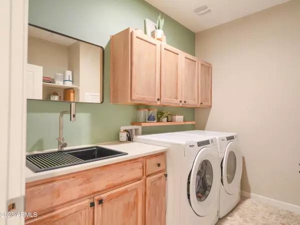 San Tan Valley, AZ 85143,2811 E JAMES Avenue