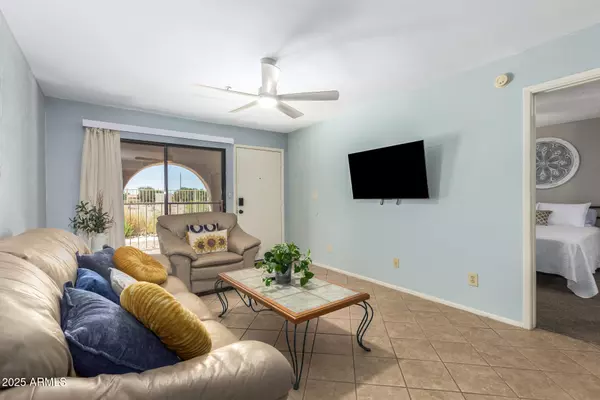 Glendale, AZ 85304,5757 W EUGIE Avenue #1060