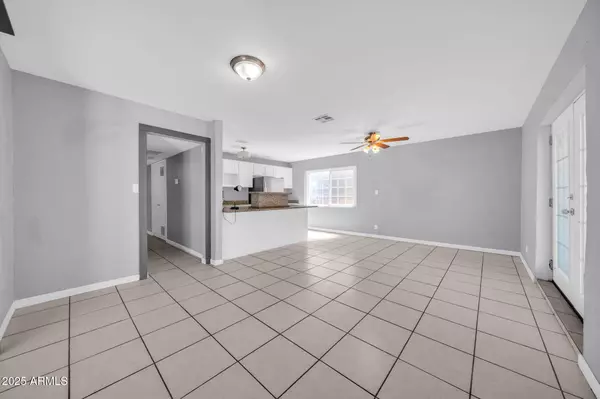 Phoenix, AZ 85019,3643 W MARYLAND Avenue