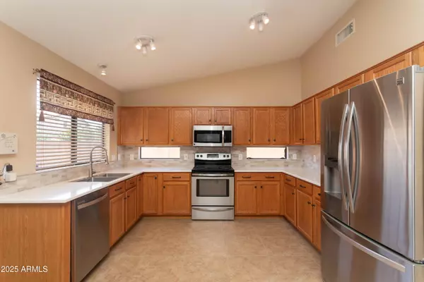 Chandler, AZ 85286,2413 E LONGHORN Place
